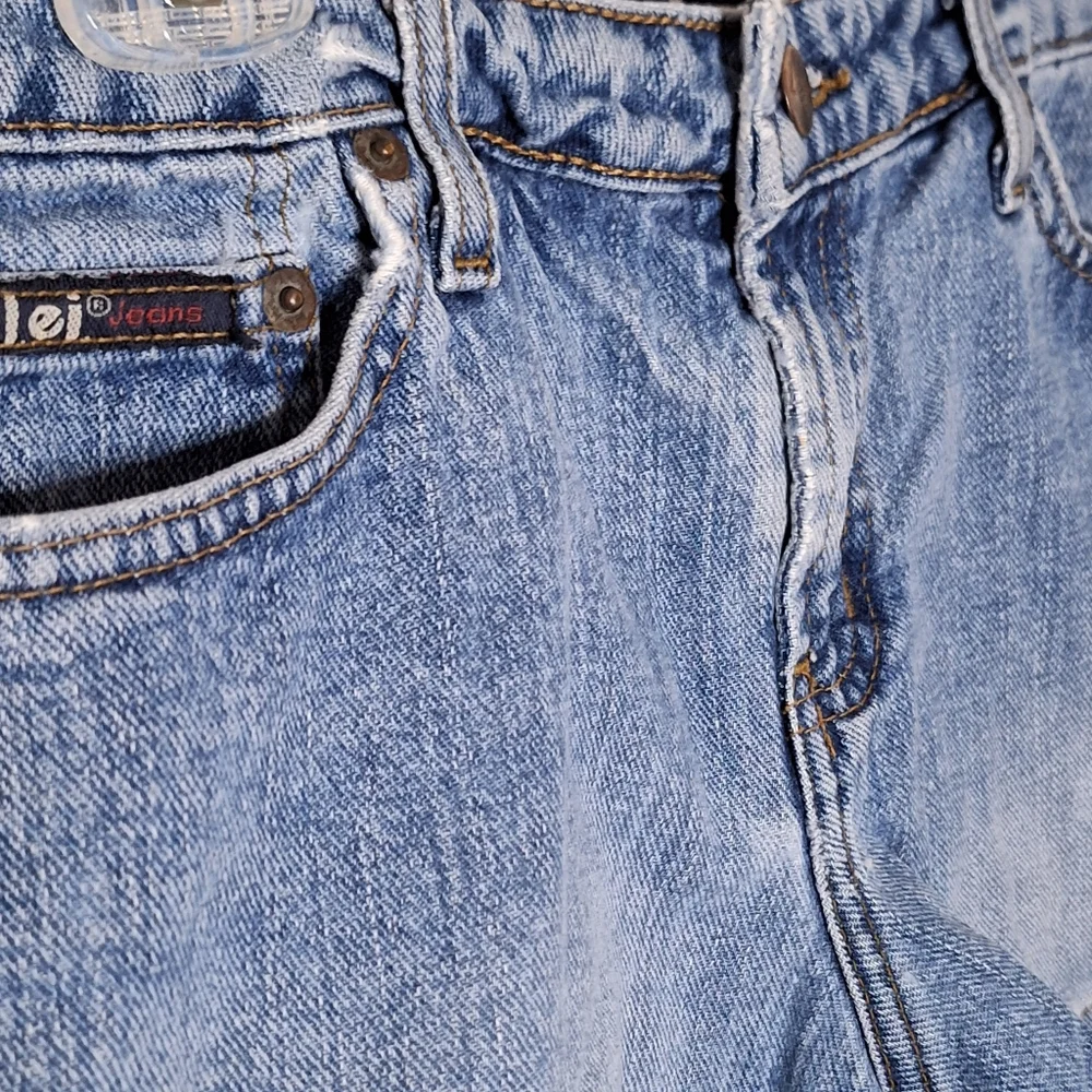 l.e.i. Y2k Denim Shorts